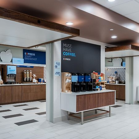Holiday Inn Express & Suites- Sugar Land Se - Missouri City By Ihg Ngoại thất bức ảnh